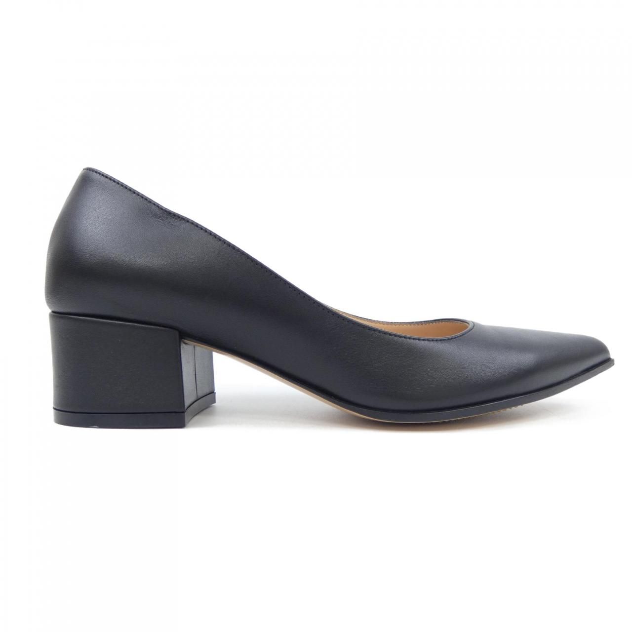 ジャンヴィトロッシ GIANVITO ROSSI パンプス
