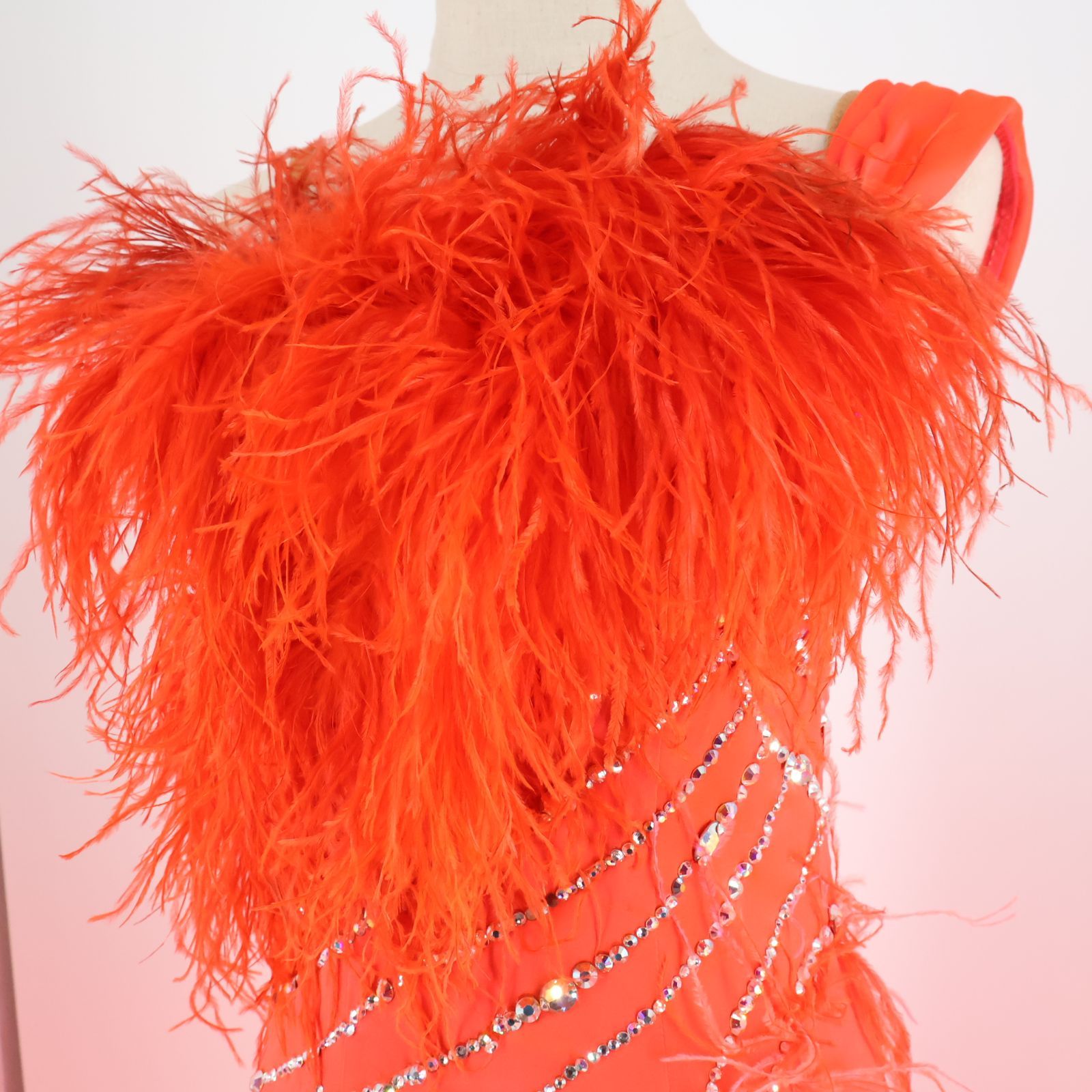 社交ダンス衣装】朱色×豪華フリルファー ワンピース ドレス フロート