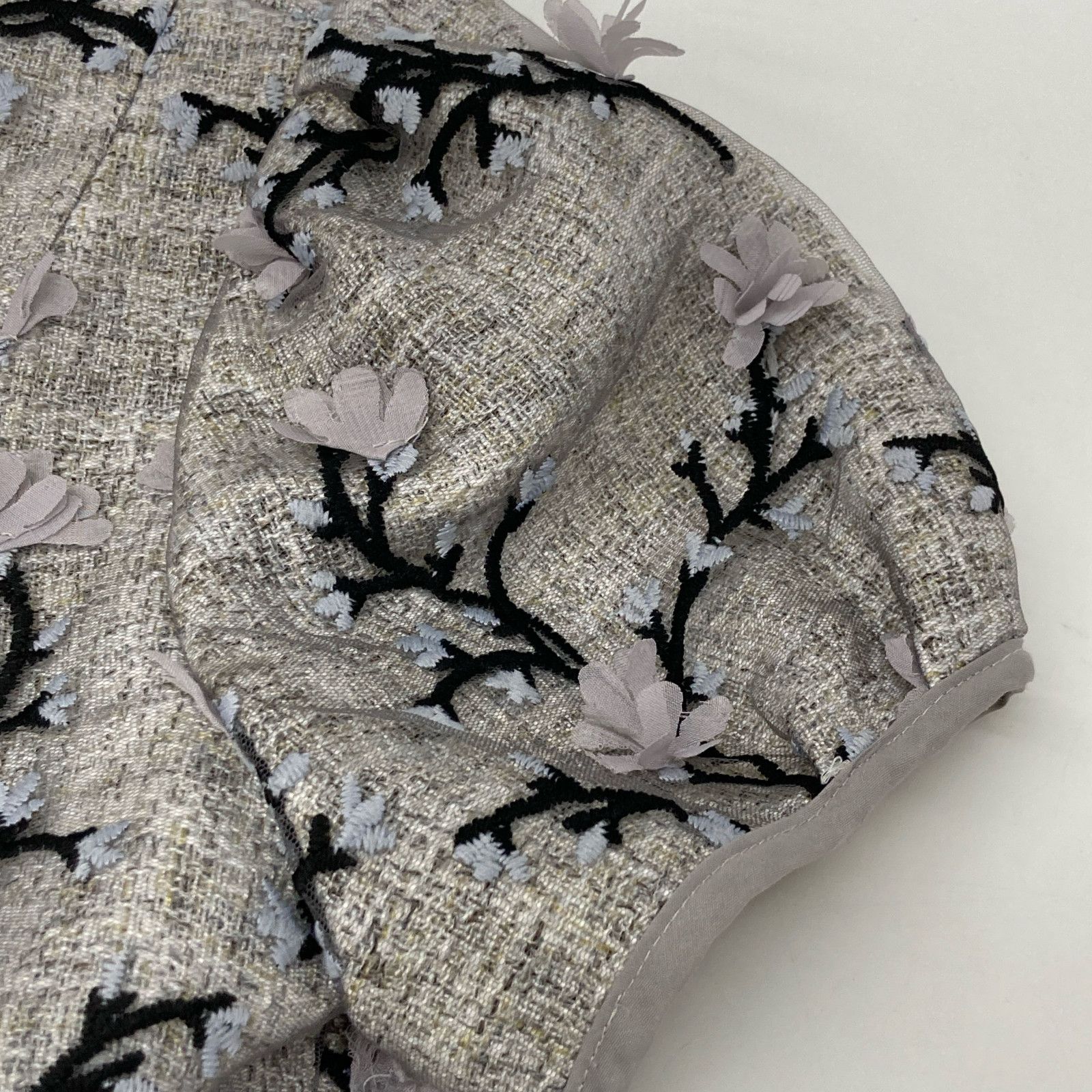 セブンテン ツイード刺繍トップス(グレー) セブンテン ツイード刺繍