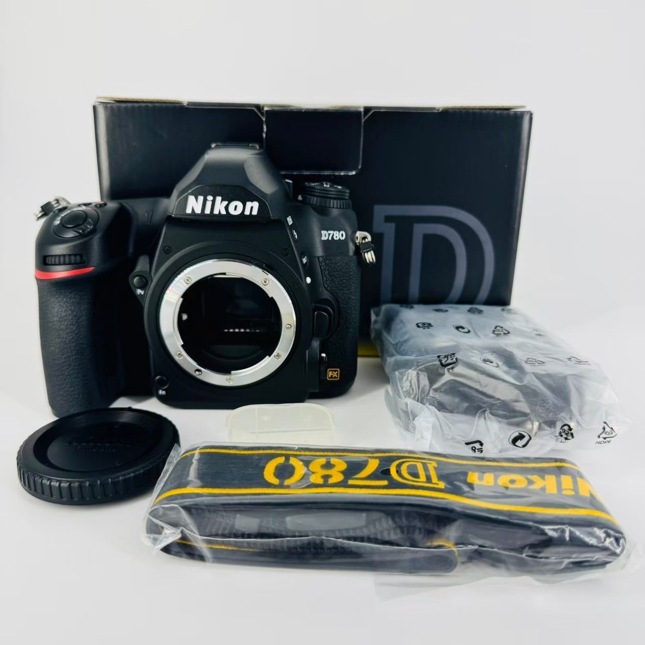 元箱あり□ほぼ新品□ Nikon D780 ボディ - メルカリ