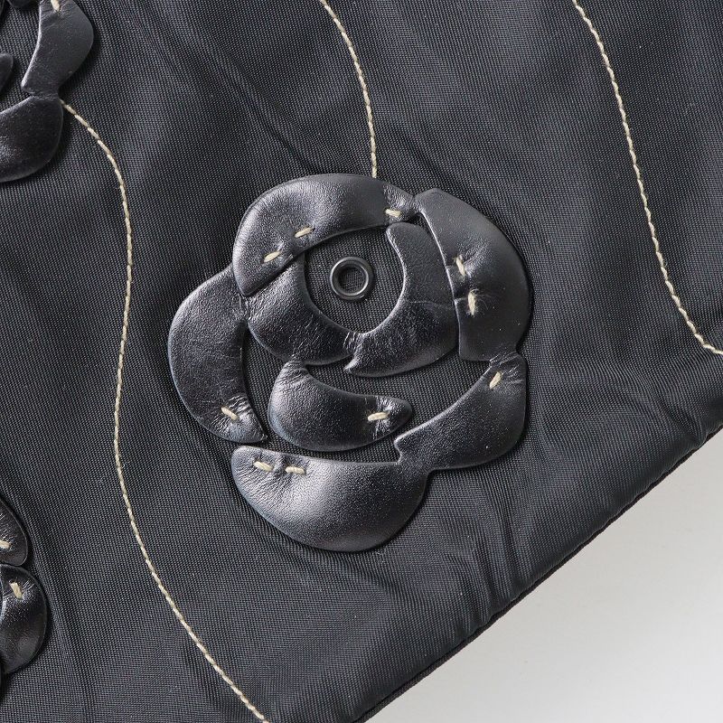 【希少✨美品】PRADA フラワーモチーフ　ミニバッグ PRADA プラダ フラワーモチーフ ミニトートバッグ 花 希少アイテム