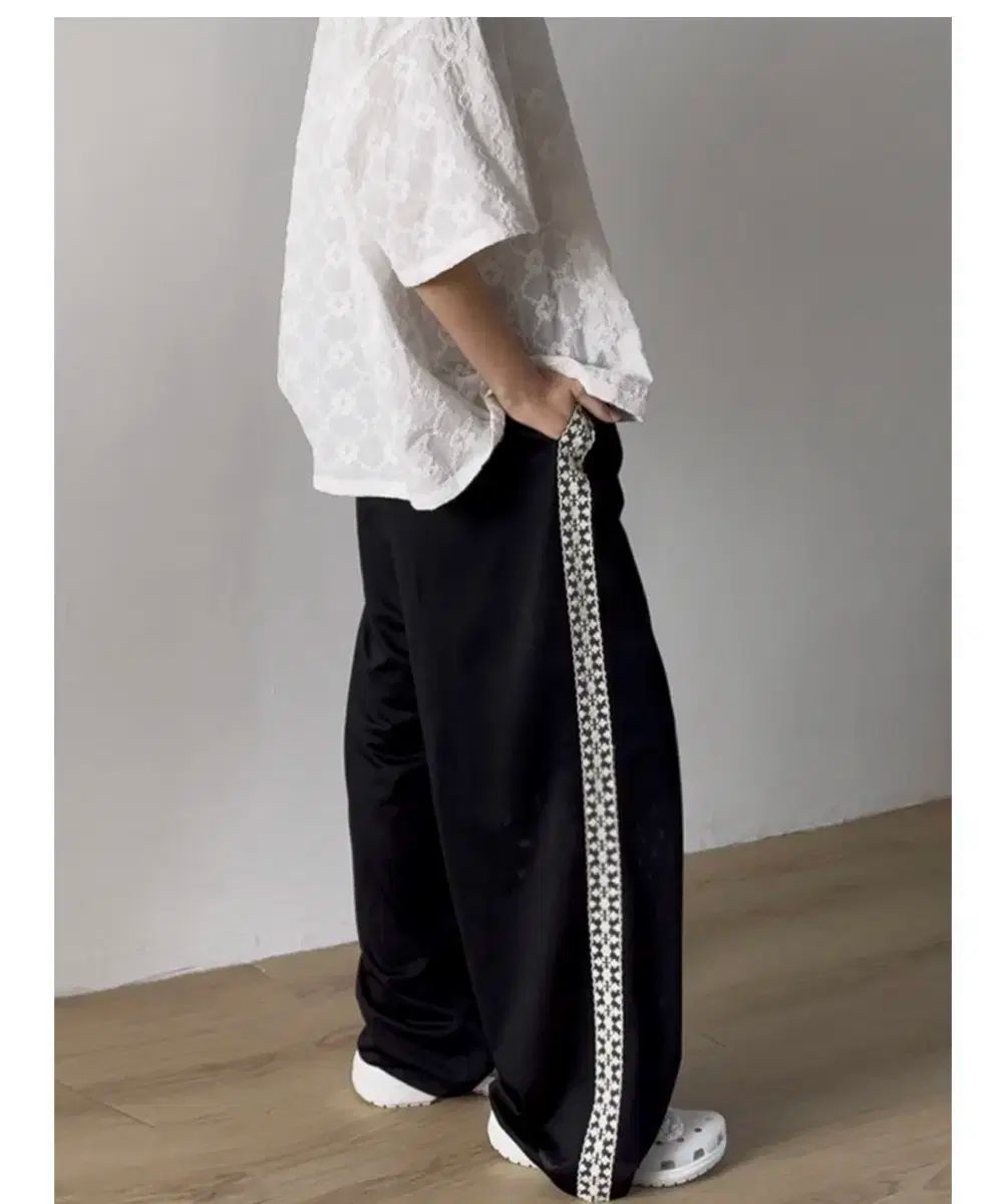 ホクスボクス エア メッシュ トラックパンツ ブラック