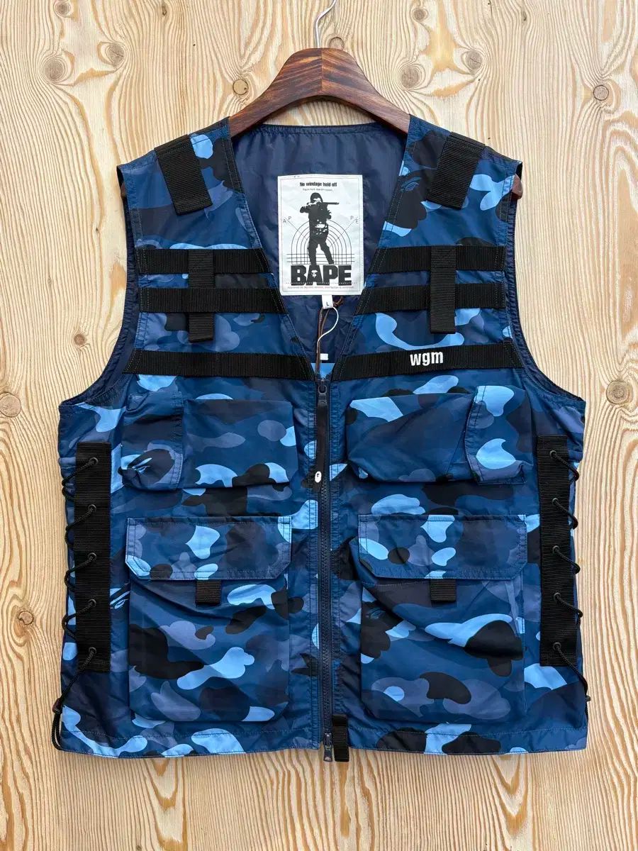 A BATHING APE アベイシングエイプ チョンゲ市 ユーティリティー ベスト