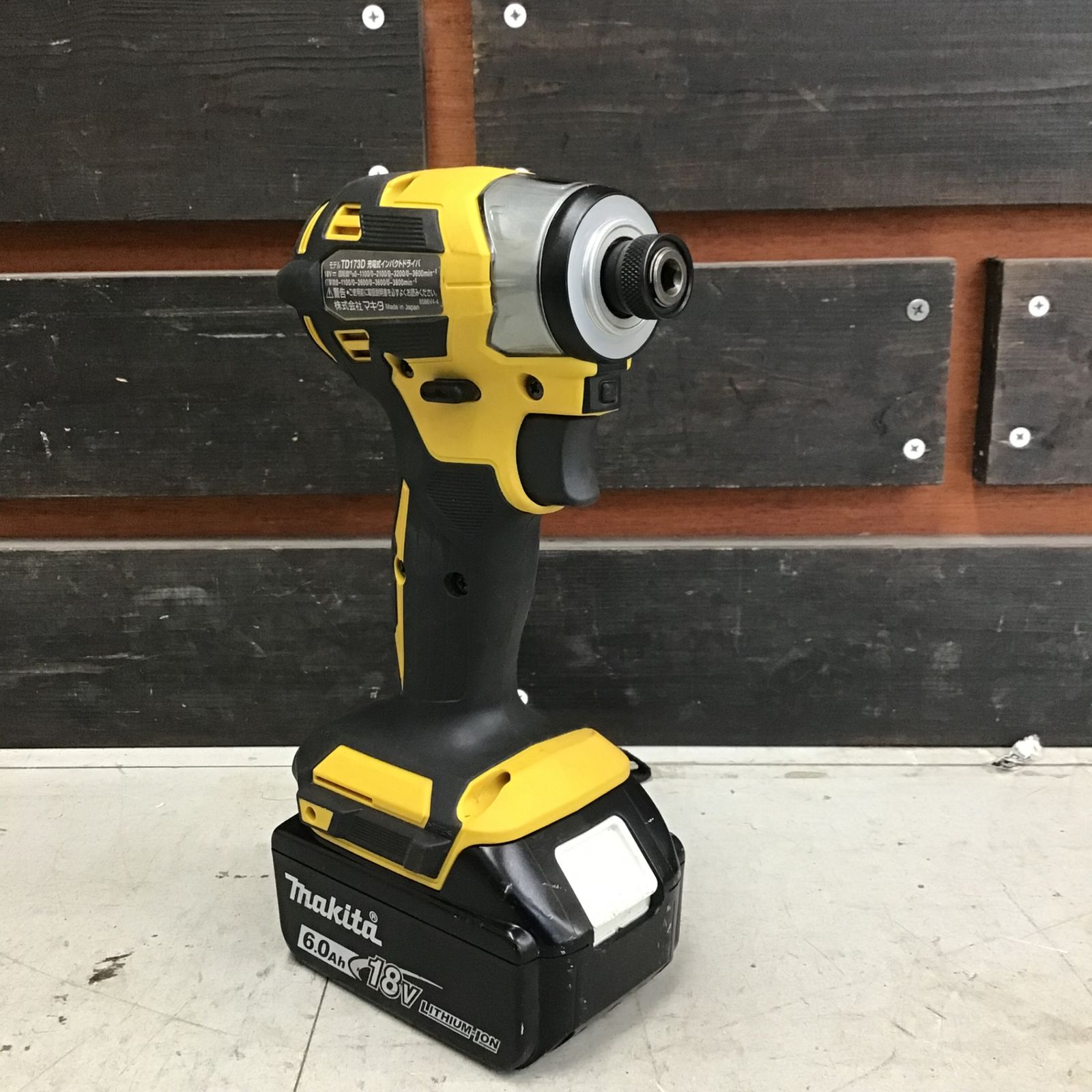 中古美品】マキタ/makita コードレスインパクトドライバー TD173DGXFY 
