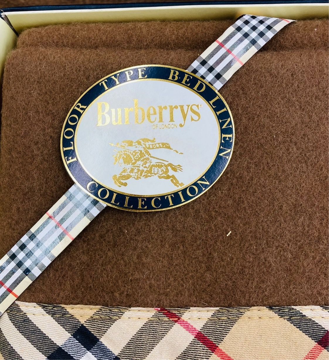 未使用 BURBERRY バーバリー ウール毛布 くどい 140×200㎝ 長期保管品