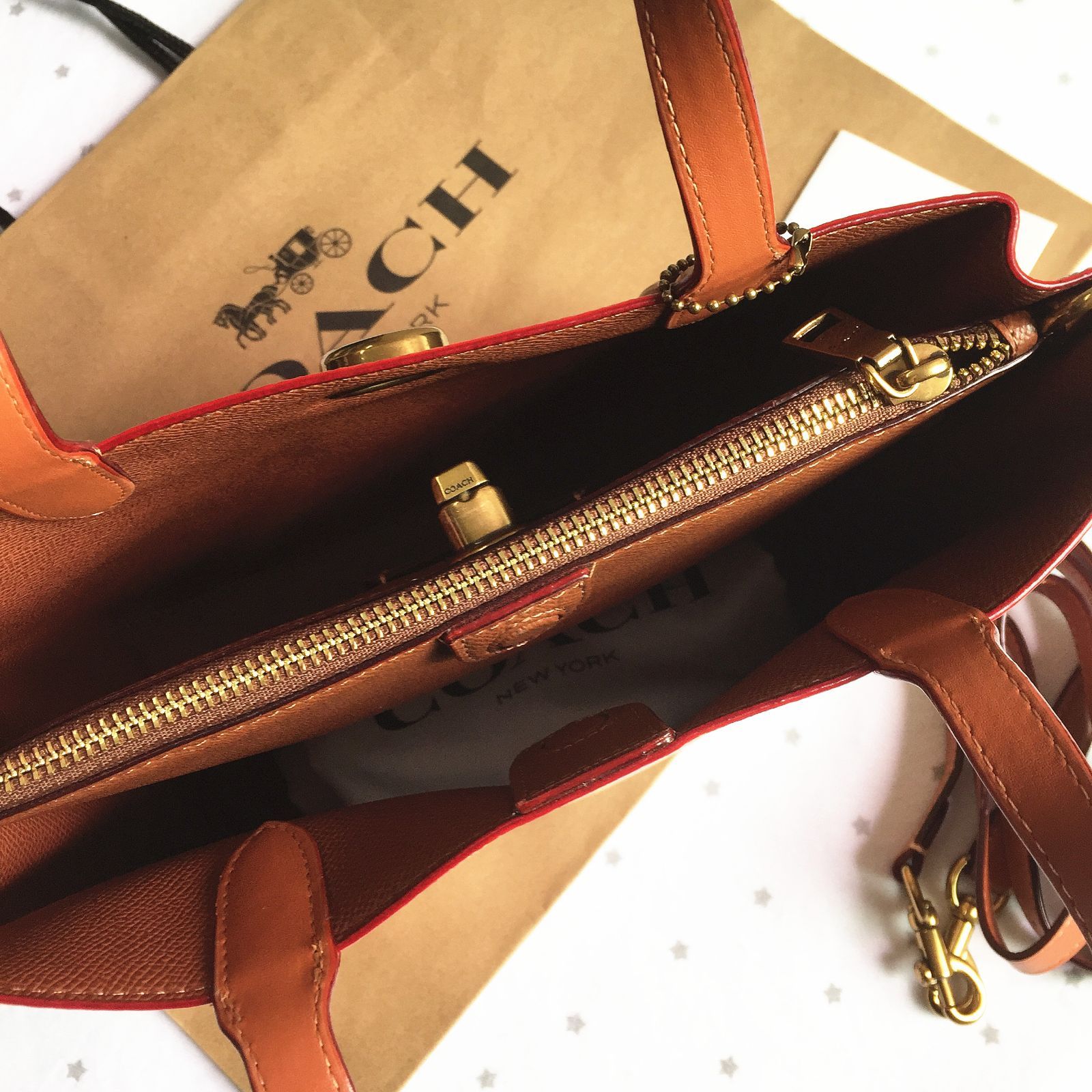 セール中】COACH コーチバッグ CA102 レインボー トートバッグ