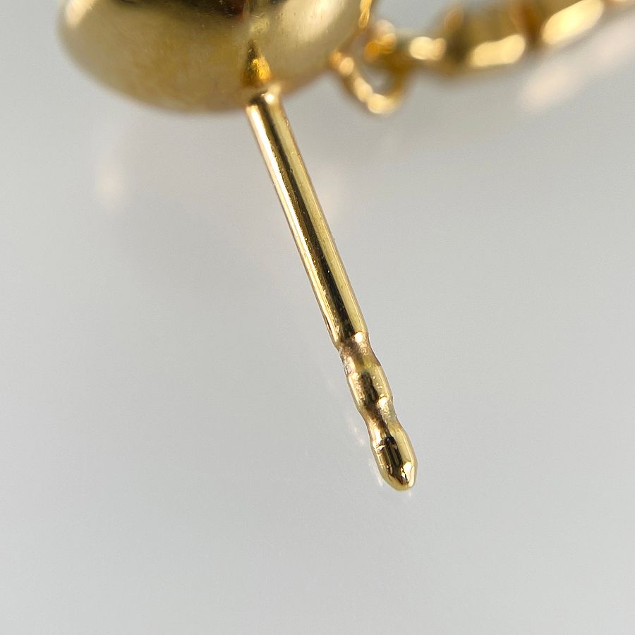 ピアス