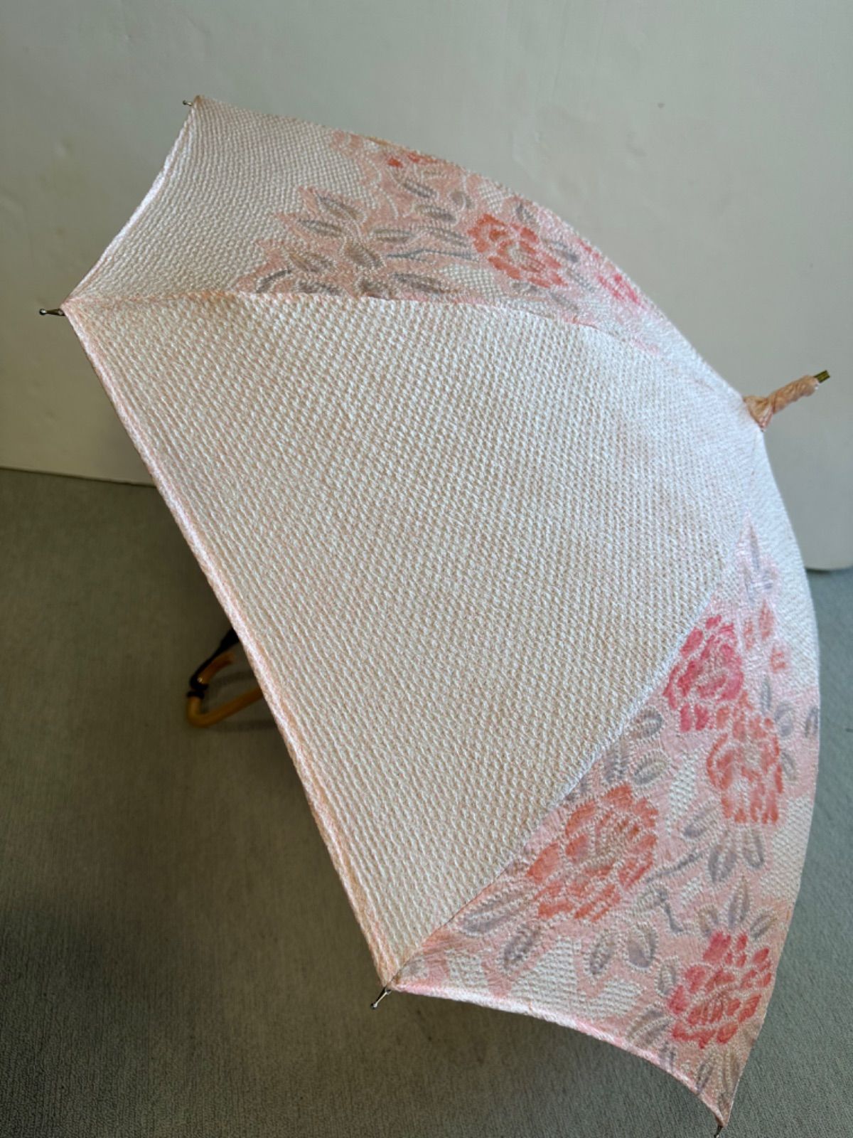 日傘 絞りの珍品で作成者皆無？ 新品羽織リメイク 作成店の布別で2万円 