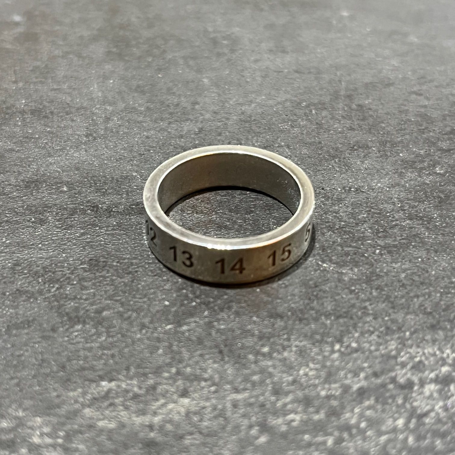 used) Maison Margiela ナンバリング リング Maison Margiela ナンバリングロゴリング 指輪 リング メゾン