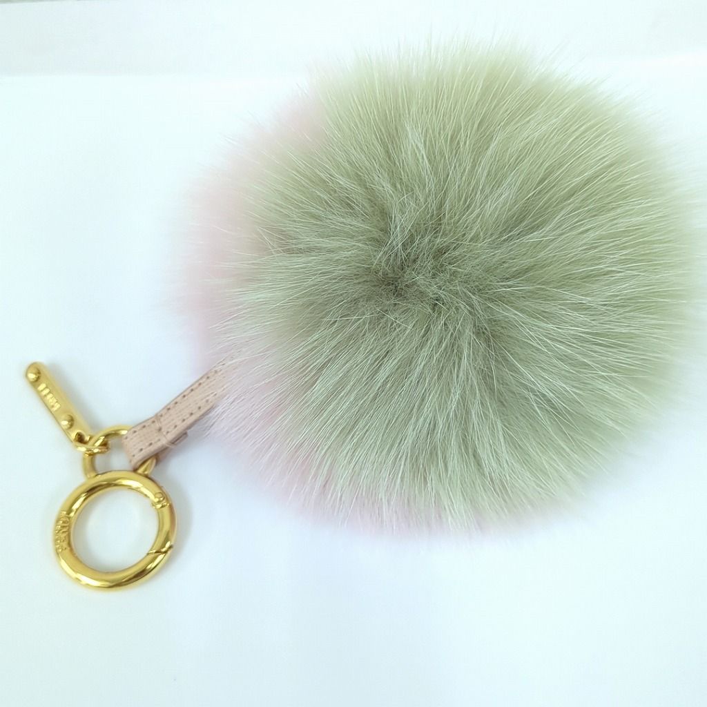 フェンディ FENDI キーホルダー チャーム ポンポン フォックスファー