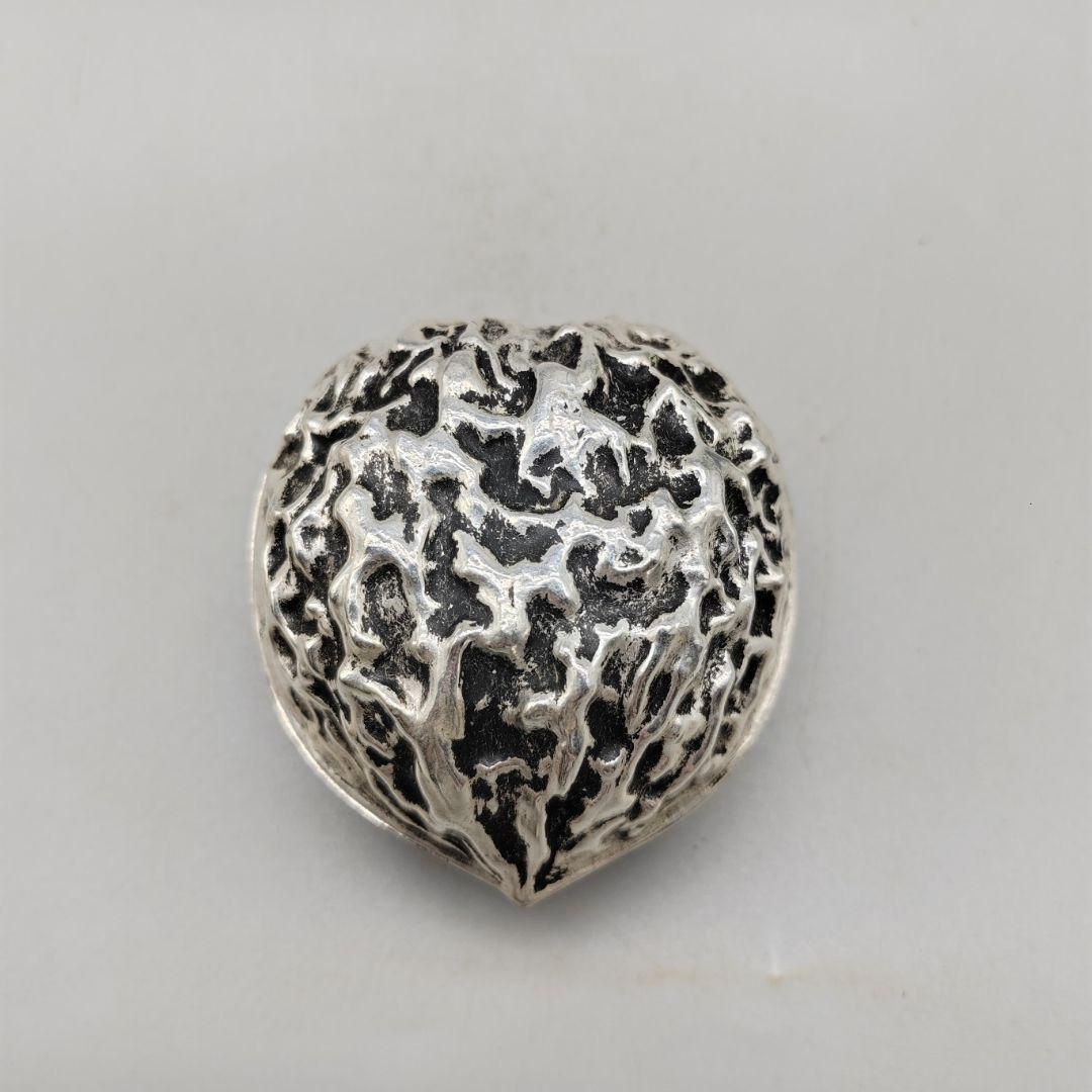 銅 細工 のレリーフお花お 茶の缶 装飾品 現代工芸品美術品 置物