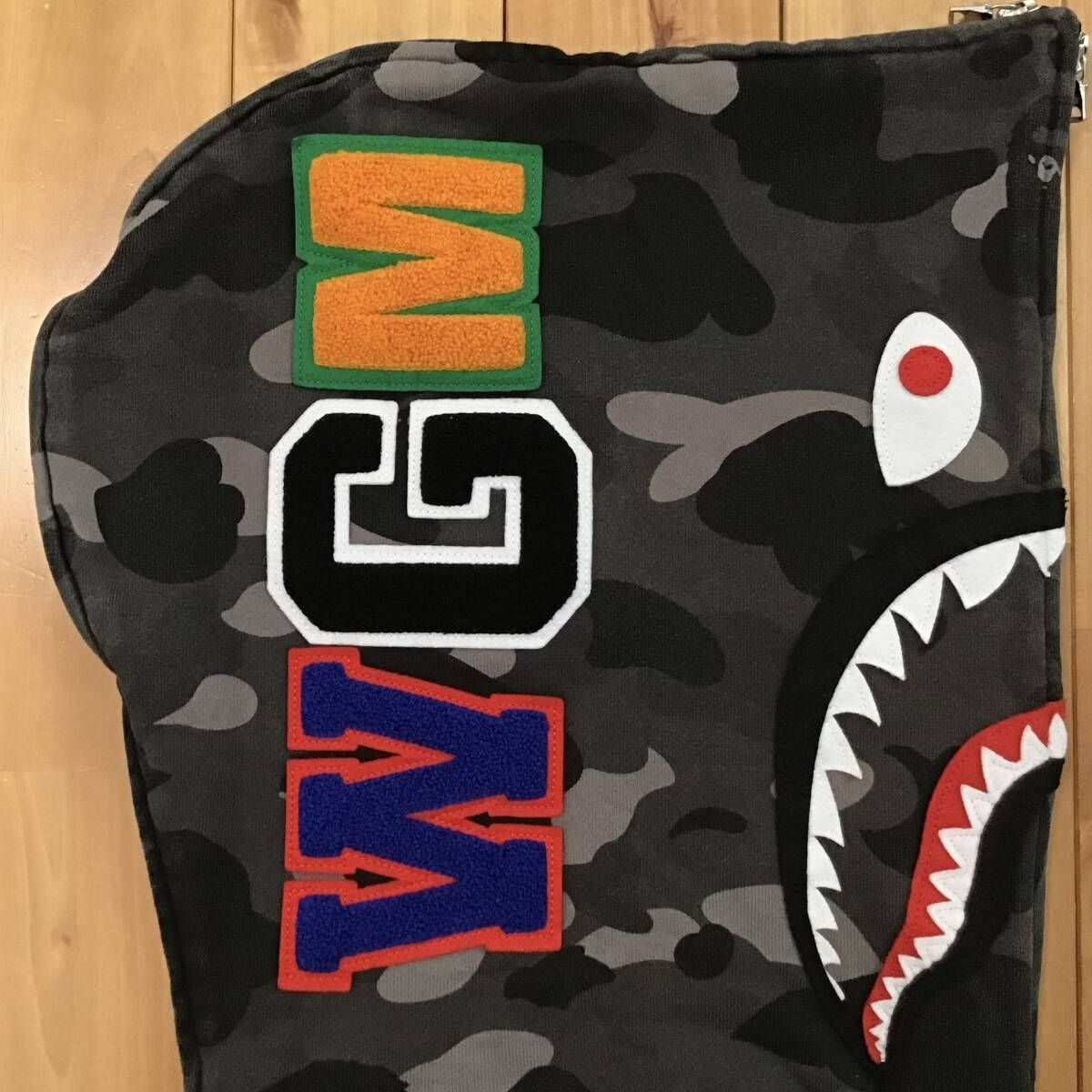 A BATHING APE(アベイシングエイプ) / アベイシングエイプ
