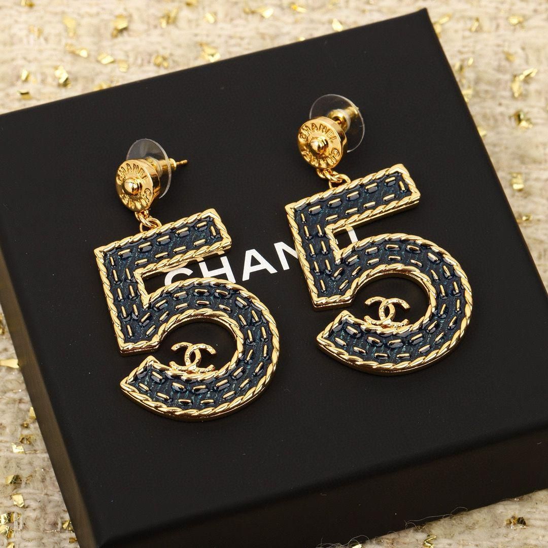 CHANEL シャネル ピアス