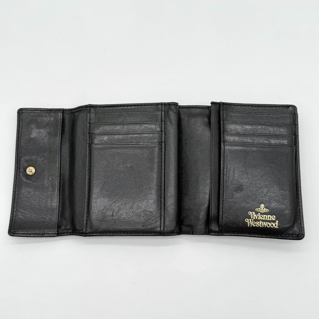 ヴィヴィアンウエストウッド