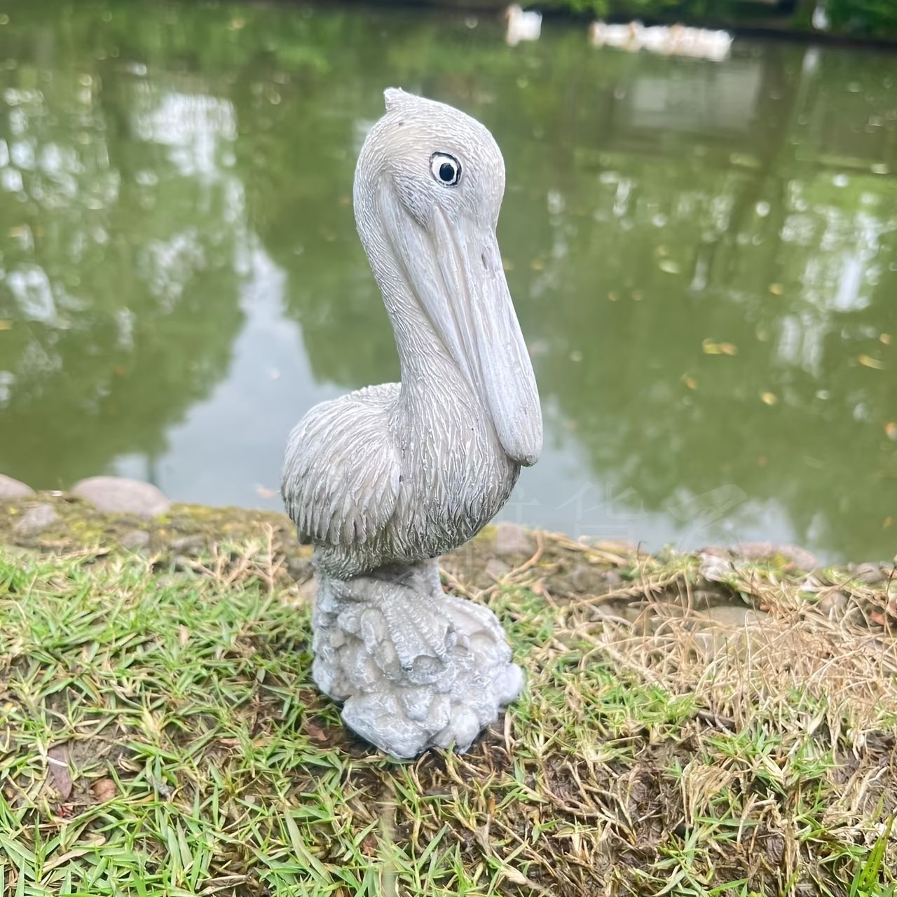 ガーデンオーナメントアンティーク噴水ペリカン