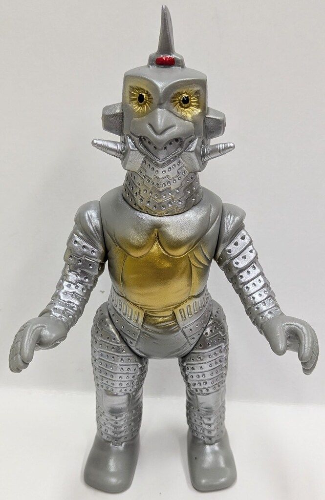 ブルマァクの怪獣シリーズ　ウインダム（復刻版 ） Amazon.co.jp: ブルマァク ウインダム 緑 グリーン カプセル