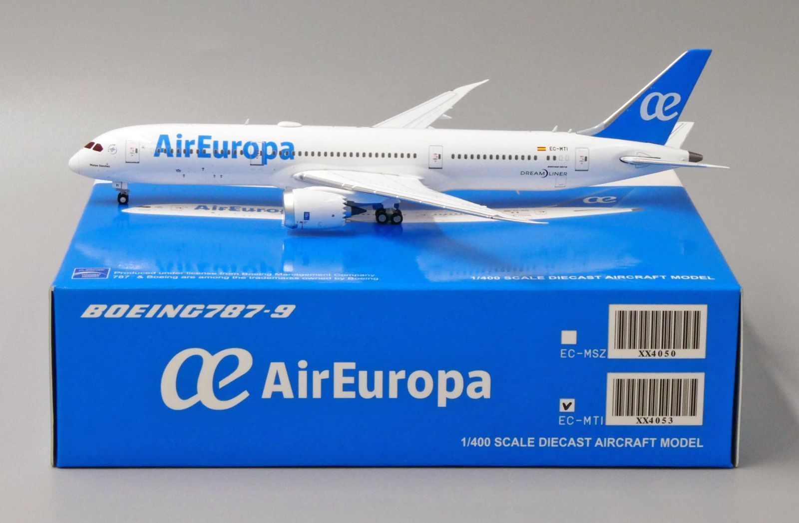 Jcwings エアヨーロッパ 787-9 EC-MTI 1|400
