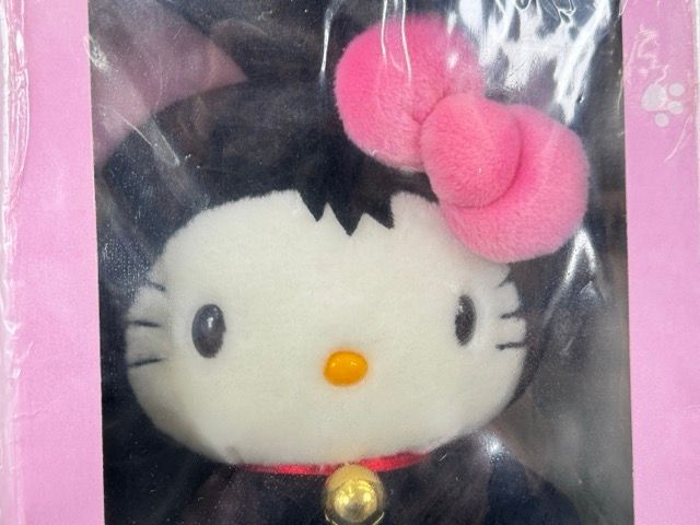 ハローキティ ぬいぐるみ 【新品 保管品】世界のネココレクション