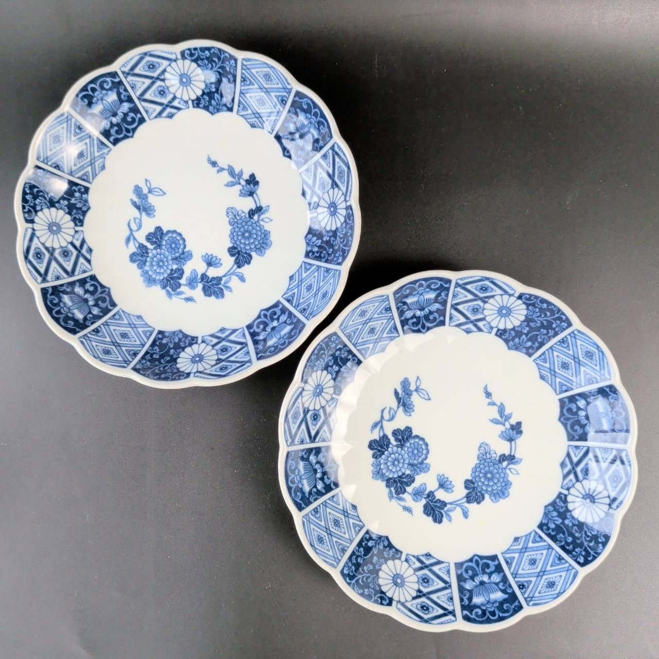 ブルー伊万里 4点セット（大皿2枚、中皿2枚） - メルカリ