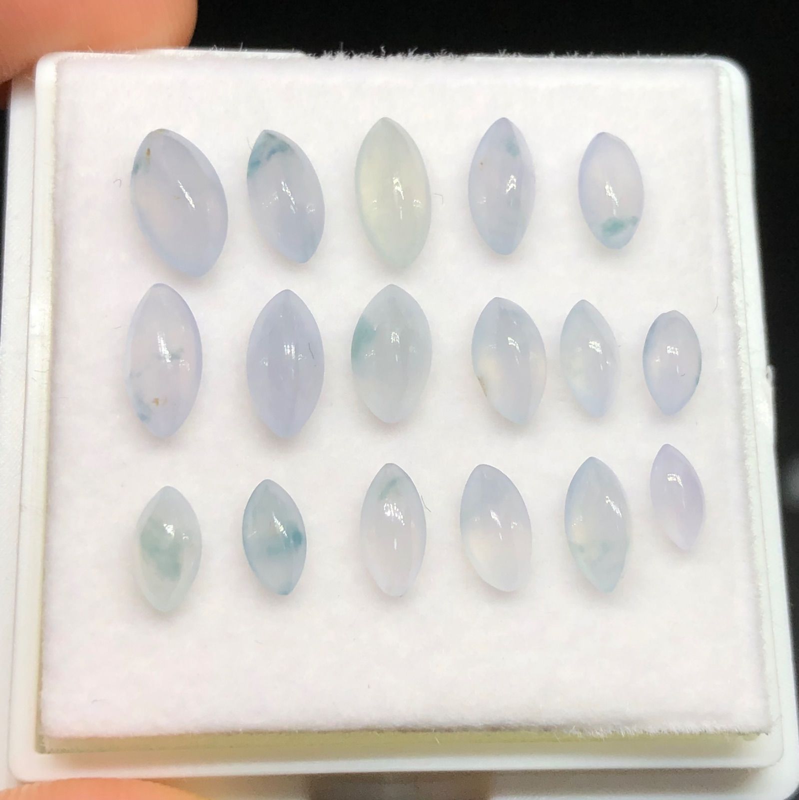 彫刻ルースセット 17ピース