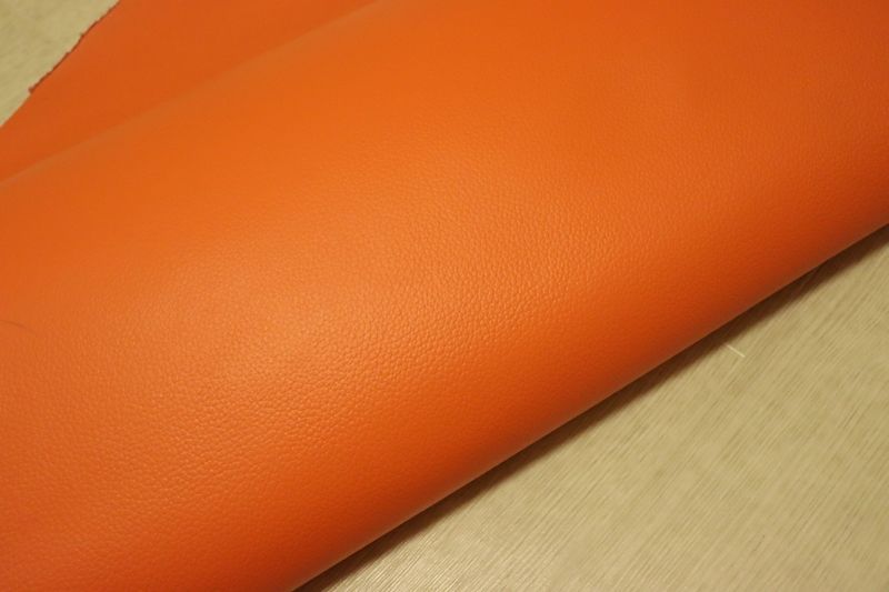 オレンジ 230ds クロム革 牛革 国産 レザー シボ型押し はぎれ 一枚革 レザークラフト 革 皮 本革 diy 生地 材料