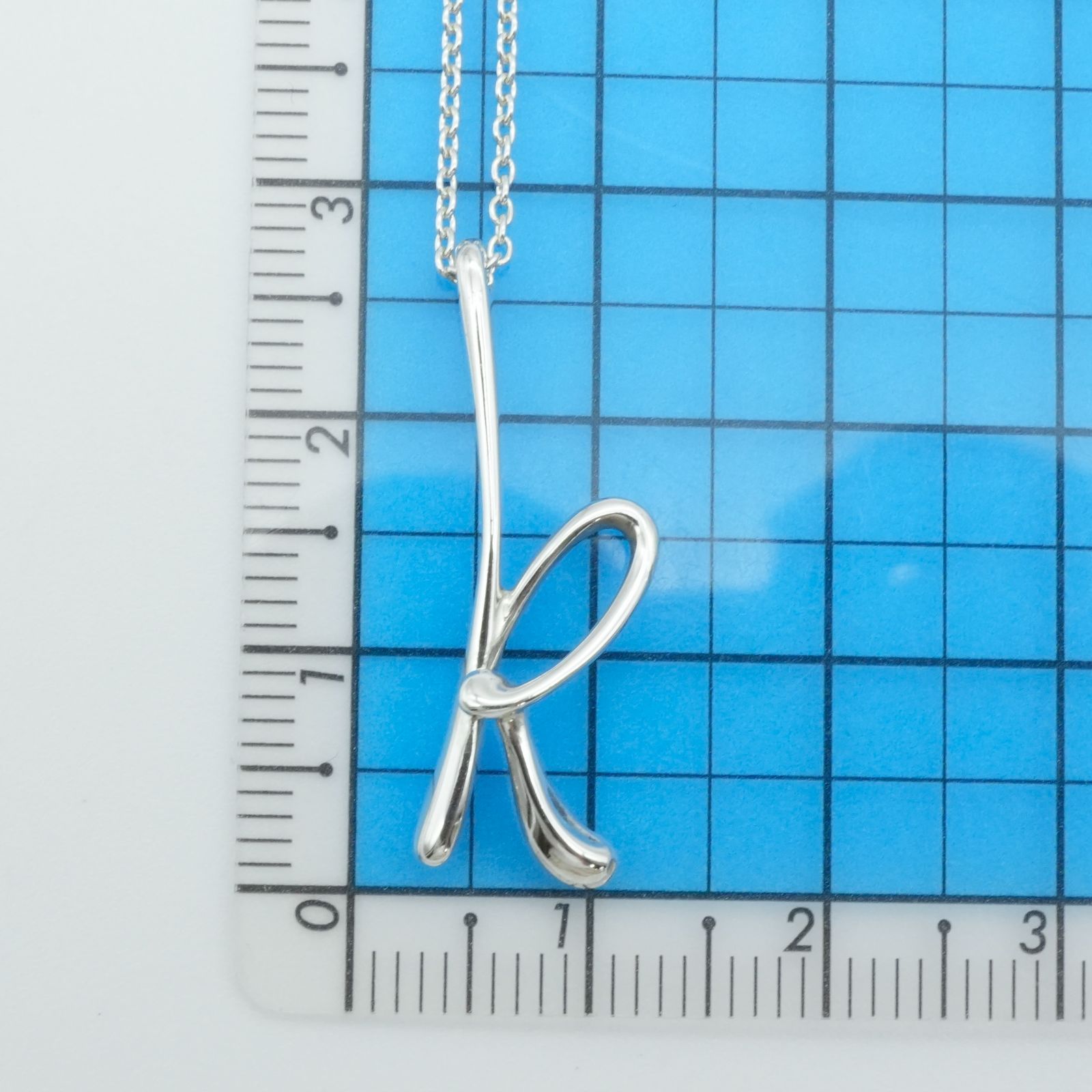 ティファニー イニシャル トップ K Tiffany & Co. - ティファニー 925 イニシャル/K カデナ