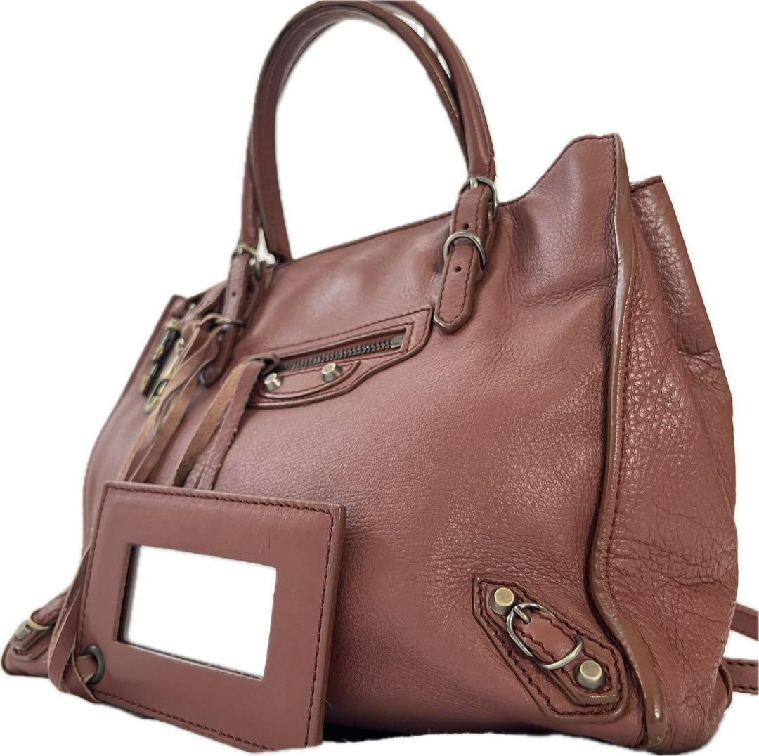 BALENCIAGA バレンシアガ 2WAYバッグ 斜め掛け 肩掛け ザペーパーミニ レザー 本革 ブラウン 金具 ロゴ型押し 箔押し ミラー付き