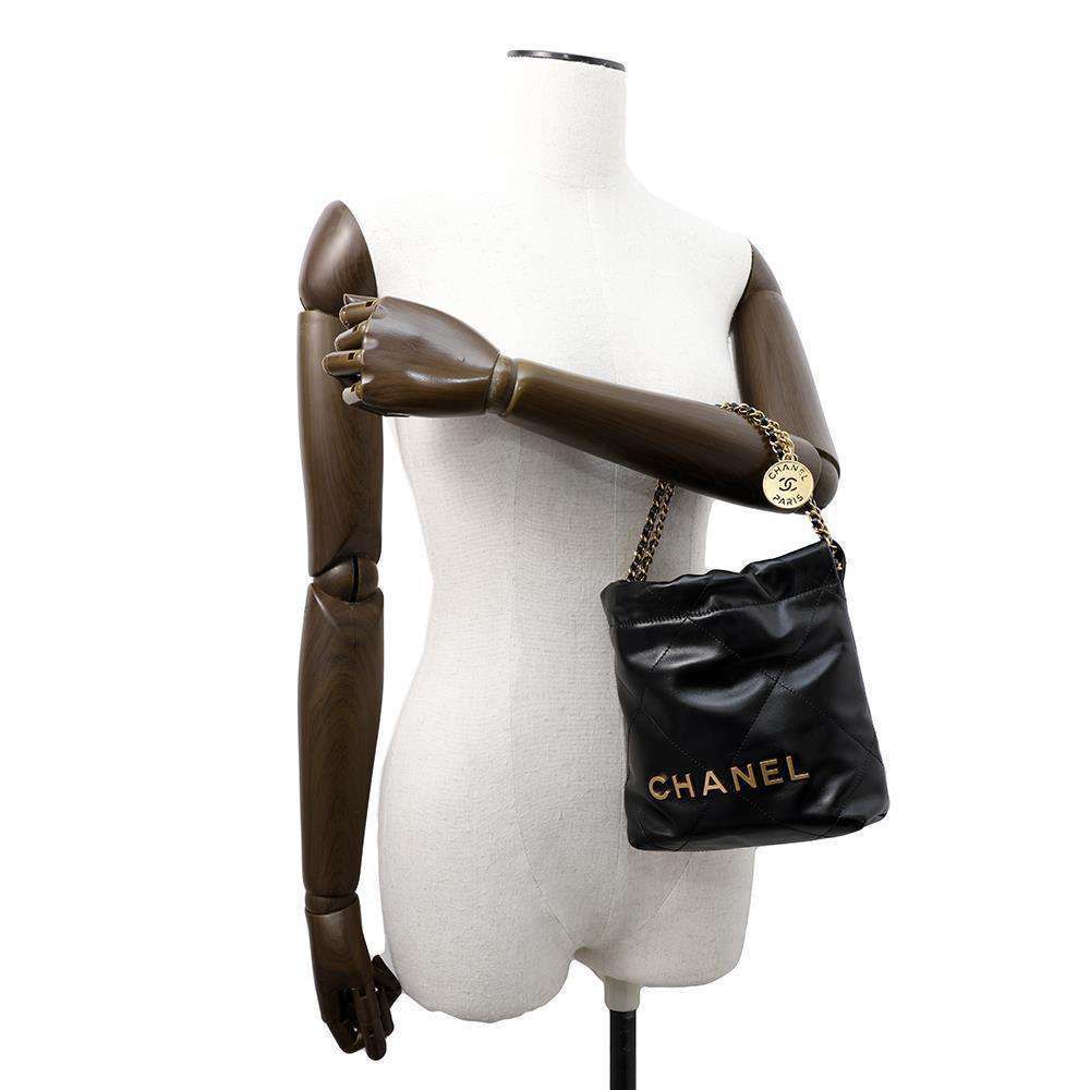 シャネル ハンドバッグ CHANEL 22 ミニ ココマーク シャイニー シャネル ハンドバッグ CHANEL 22 ミニ ココマーク シャイニー