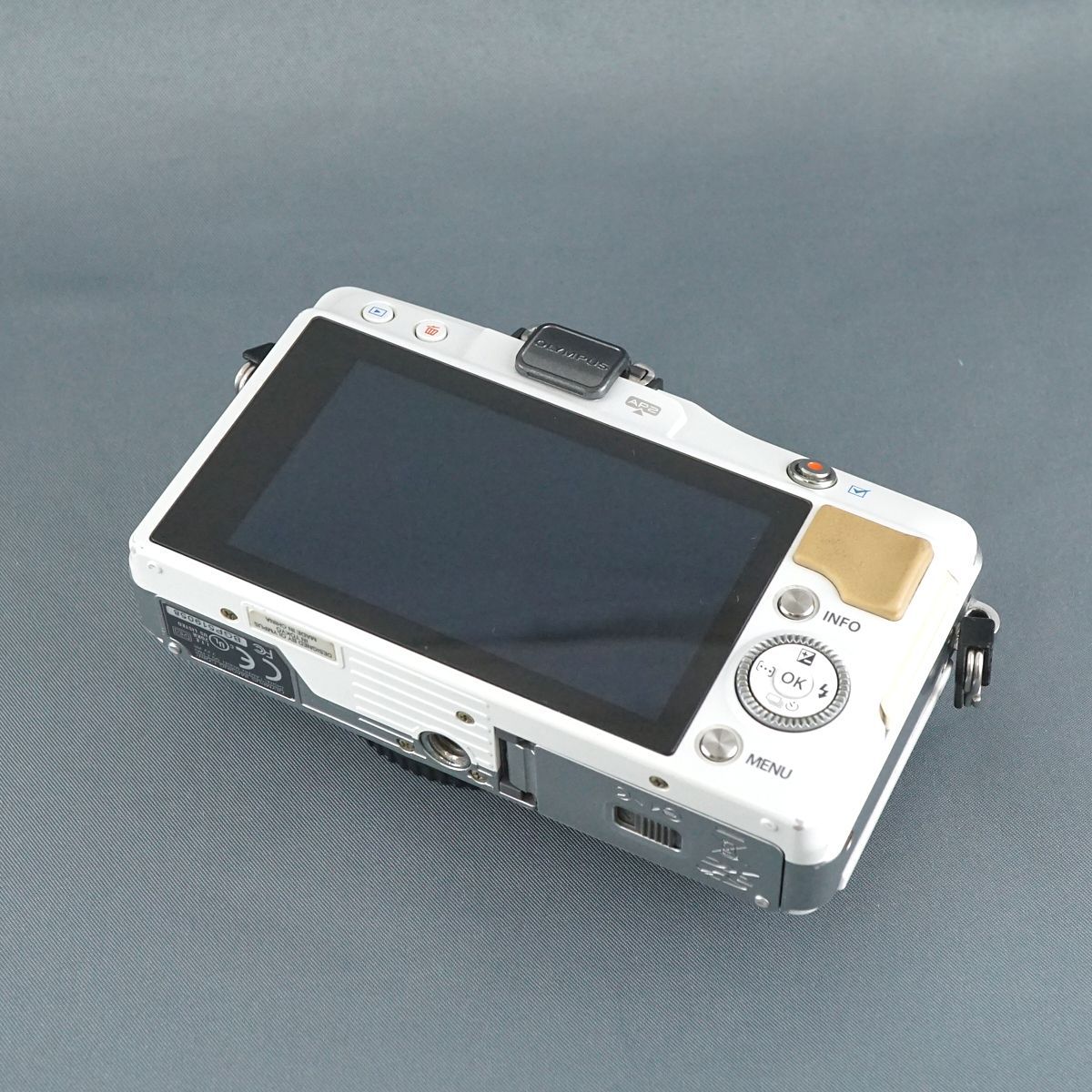 OLYMPUS PEN mini E-PM2 ボディ USED品 ミラーレス一眼 本体＋