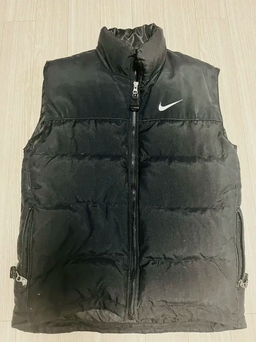 Nike ナイキ ACG ダックダウン 黒 ダウンジャケット ベスト