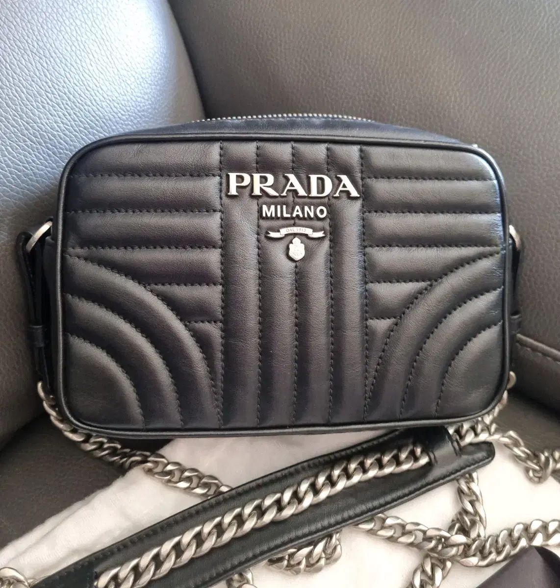 PRADA(プラダ) ミニ