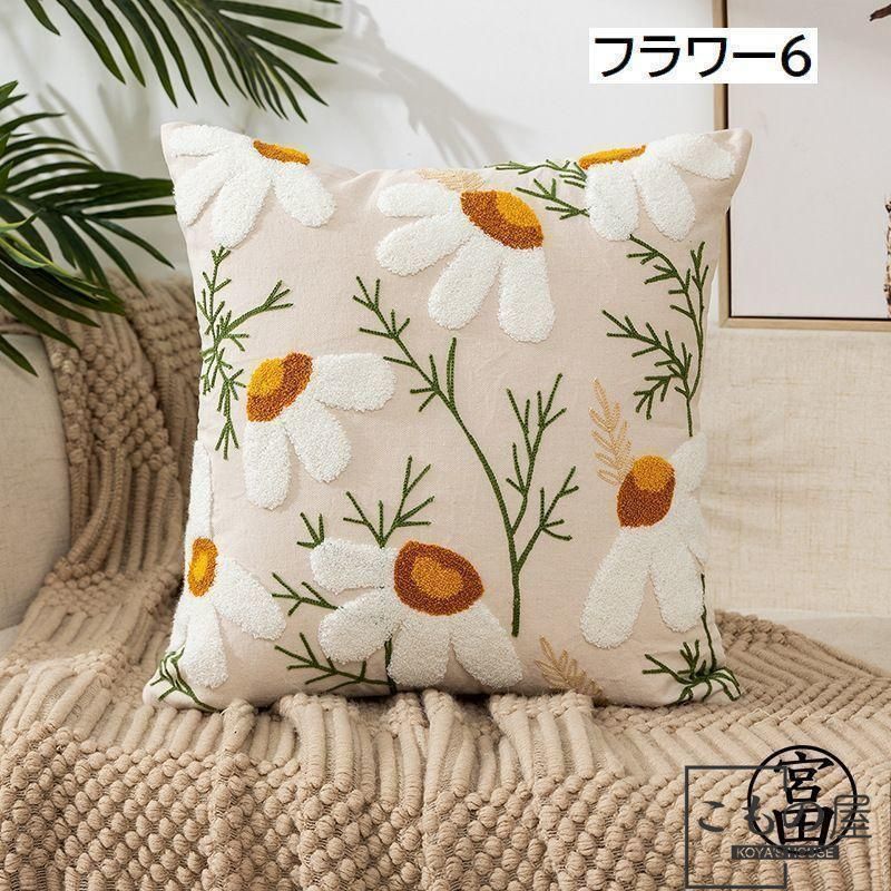210系  ⭐️ 6枚セット ⭐︎ 白い 花柄 クッションカバー 水彩画風 210系 ⭐️ 6枚セット ⭐︎ 白い 花柄 クッションカバー 水彩画