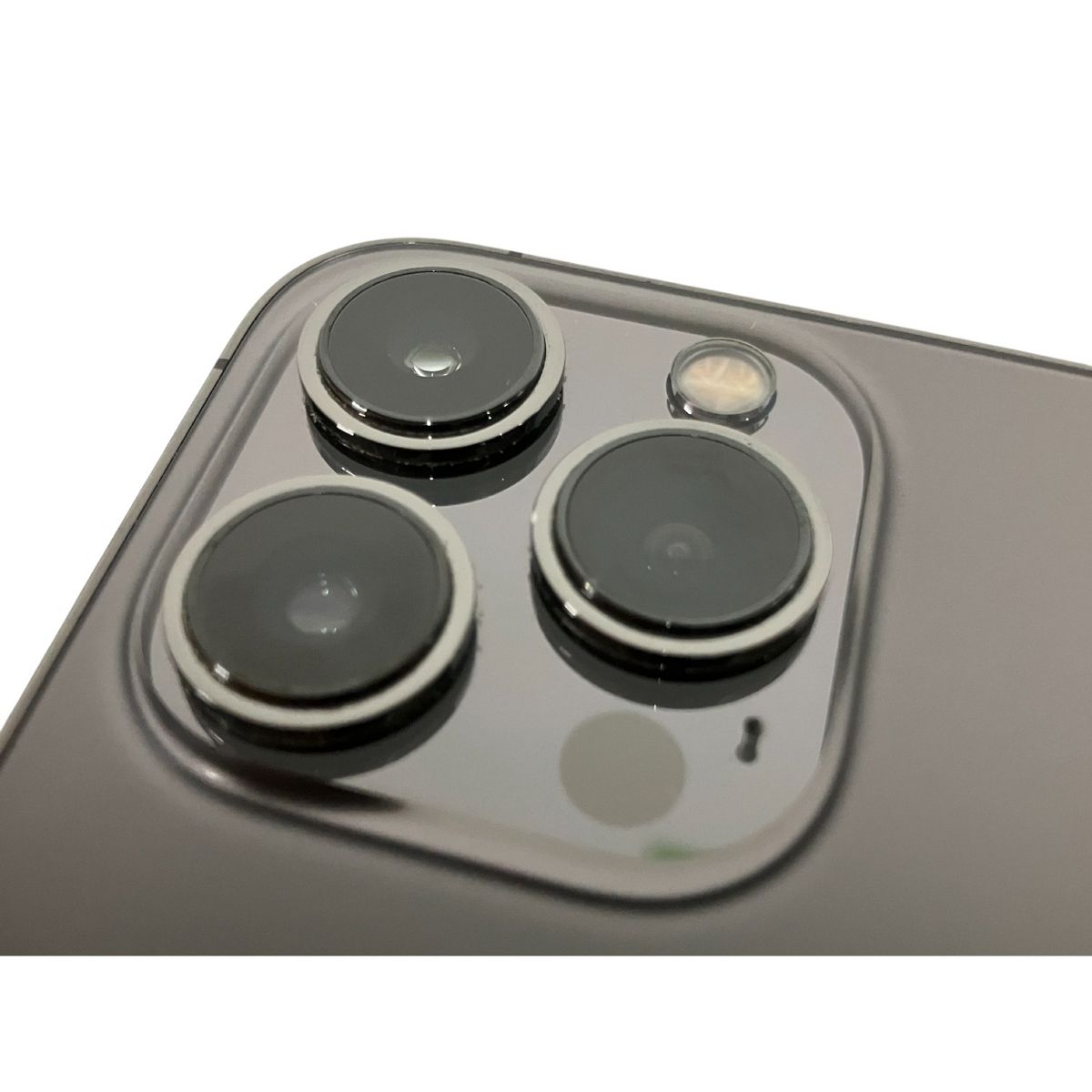 Apple iPhone 13 Pro MLUN3J/A 256GB バッテリー最大容量76% SIM