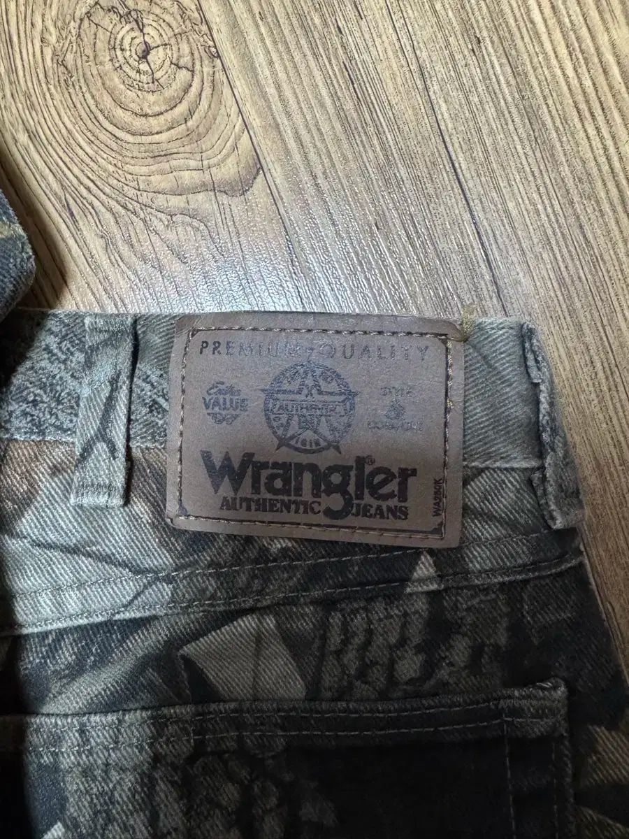  Wrangler ラングラー リアルツリー ダブルニー パンツ チノパン パンツ