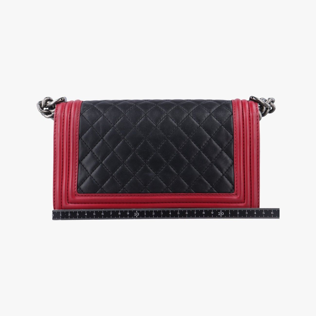 シャネルChanelボーイシャネル レッド×ブラック ラムスキン