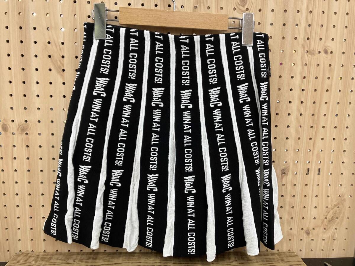 サイズ：13 MUNSING WEAR マンシングウェア  インナー付き フリル切替 スカート チェック柄 ブラック系 [240101490541] ゴルフウェア レディース ストスト サイズ：13 MUNSING WEAR マンシングウェア インナー付き フリル