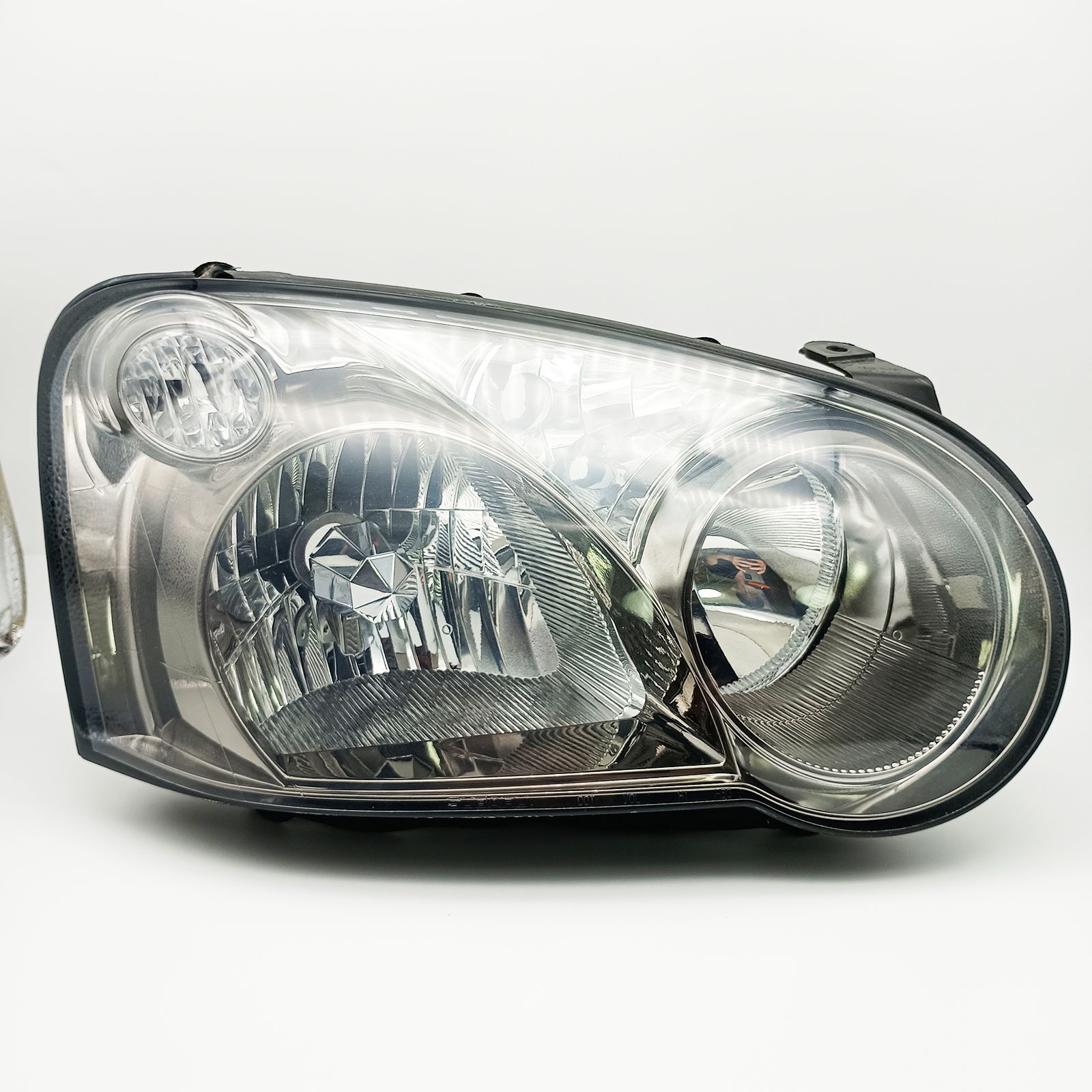 値下げ‼️H29年式 インプレッサスポーツ GT2A54C 右ヘッドライトレンズ 値下げ‼️H29年式 インプレッサスポーツ GT2A54C 右ヘッドライトレンズ