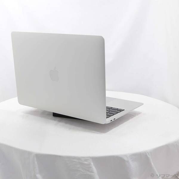 〔中古〕〔展示品〕 MacBook Air 13.3-inch Late 2020 MGN93J／A Apple M1 8コアCPU_7コアGPU 8GB SSD512GB シルバー 〔13.6 Ventura〕〔371-ud〕 中古品〕〔展示品〕 MacBook Air 13.3-inch Late-2020 MGND3J／A Apple