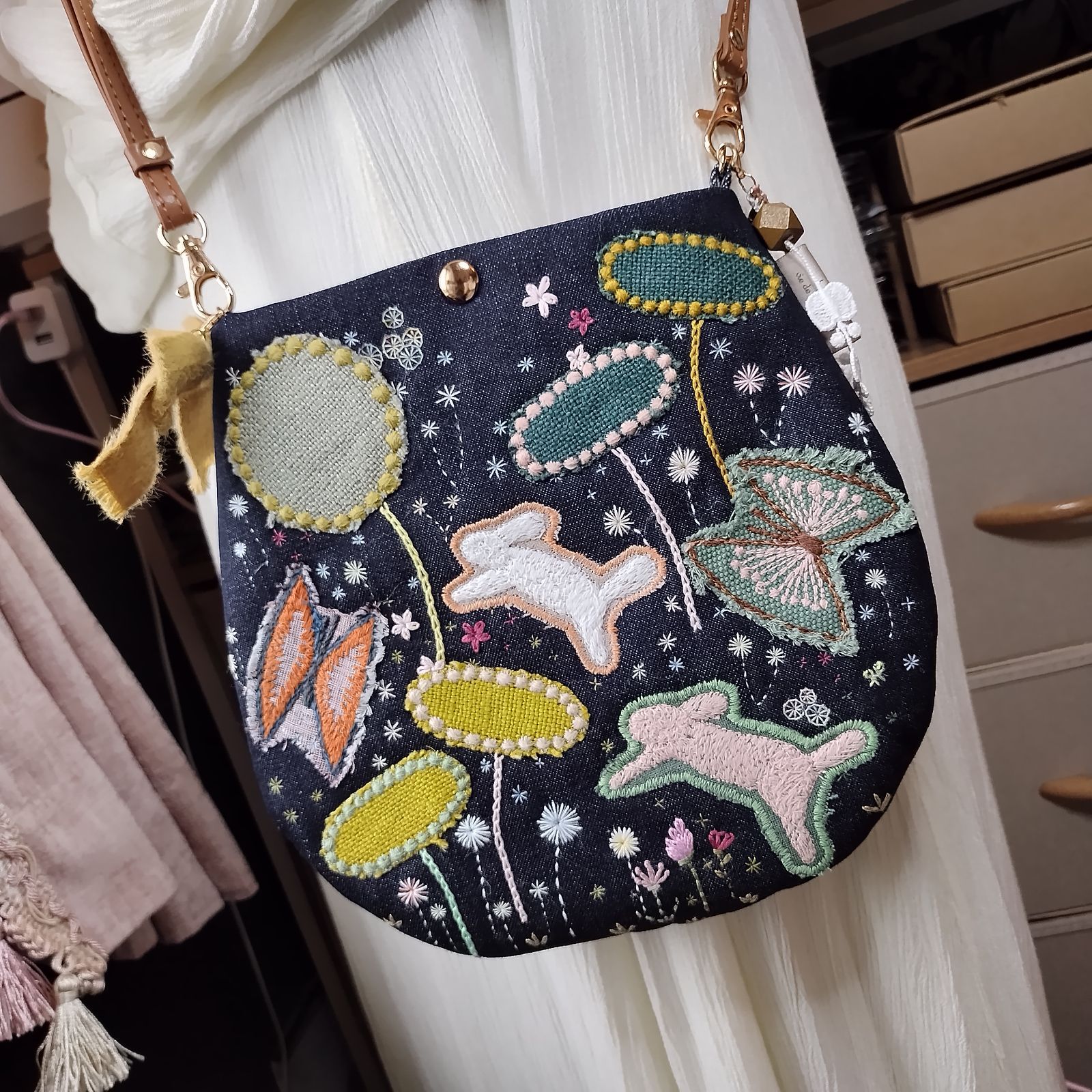 ✢幸 series✢ B6393 ハンドメイド バッグ 刺繍 手刺繍 大人 おしゃれ