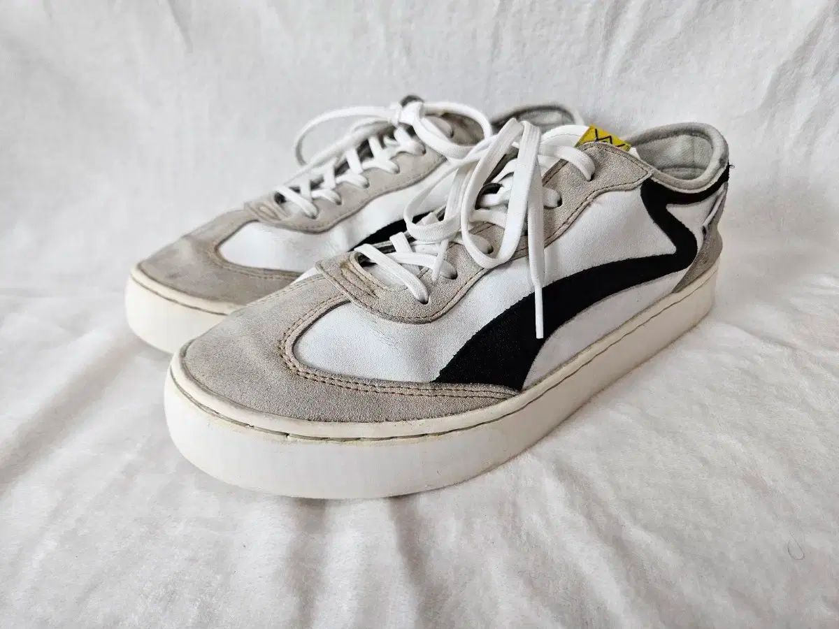 【新品 定価52，920円】RAG&BONE ラグ＆ボーン RB1 レザースニーカー 41.5  rag\u0026bone ラグアンドボーンレザースニーカー