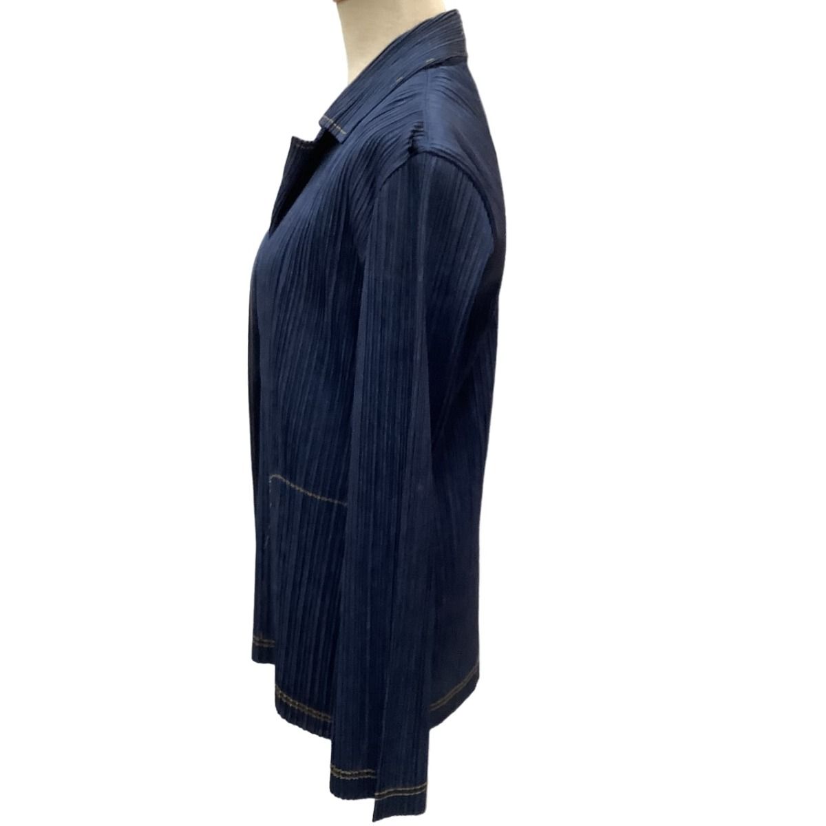 美品 PLEATS PLEASE イッセイミヤケ アームカバー 青 ISSEY MIYAKE - ♪♪ISSEY MIYAKE イッセイミヤケ PLEATS PLEASE