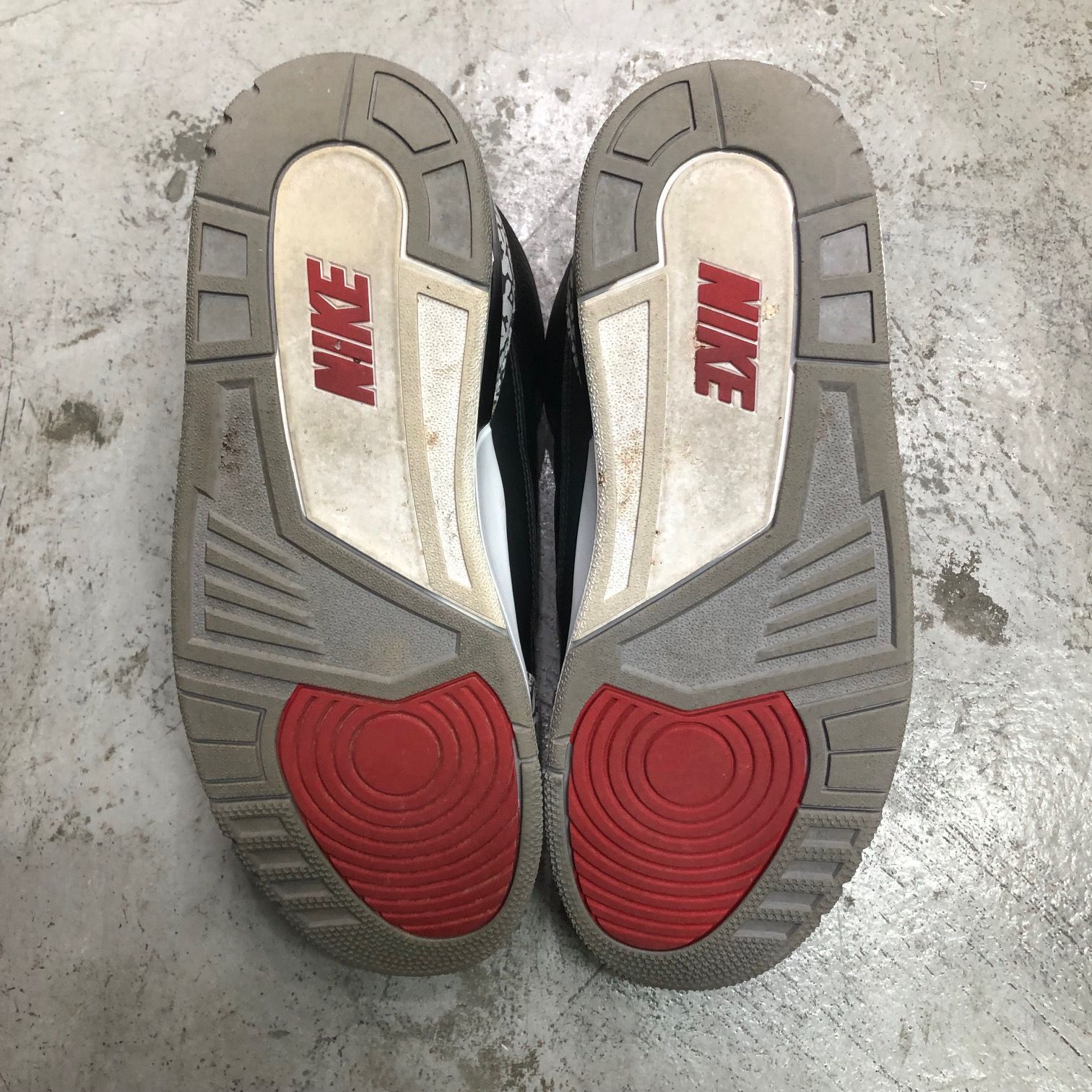 国内正規 NIKE Air Jordan 3 Retro OG Black Cement 854262-001  