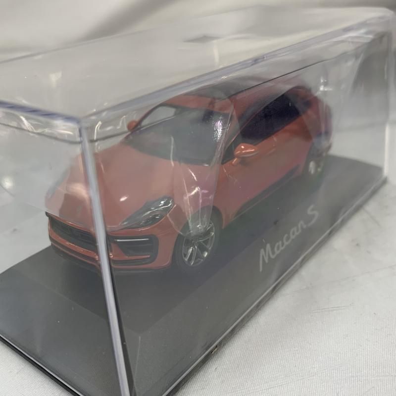 中古】ミニチャンプス 1/43 ポルシェ マカン S ツーリスモ3 パパイヤ
