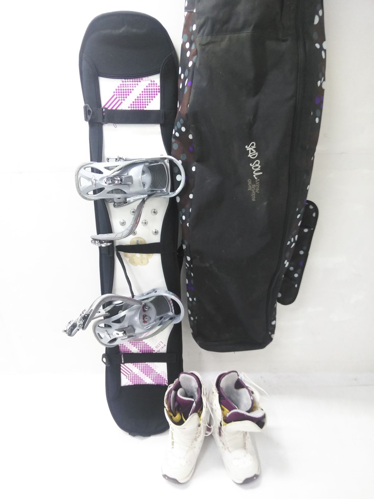 売り切り RIDE BURNOUT 155 & RIDEビンディング ホワイト Ride Burnout