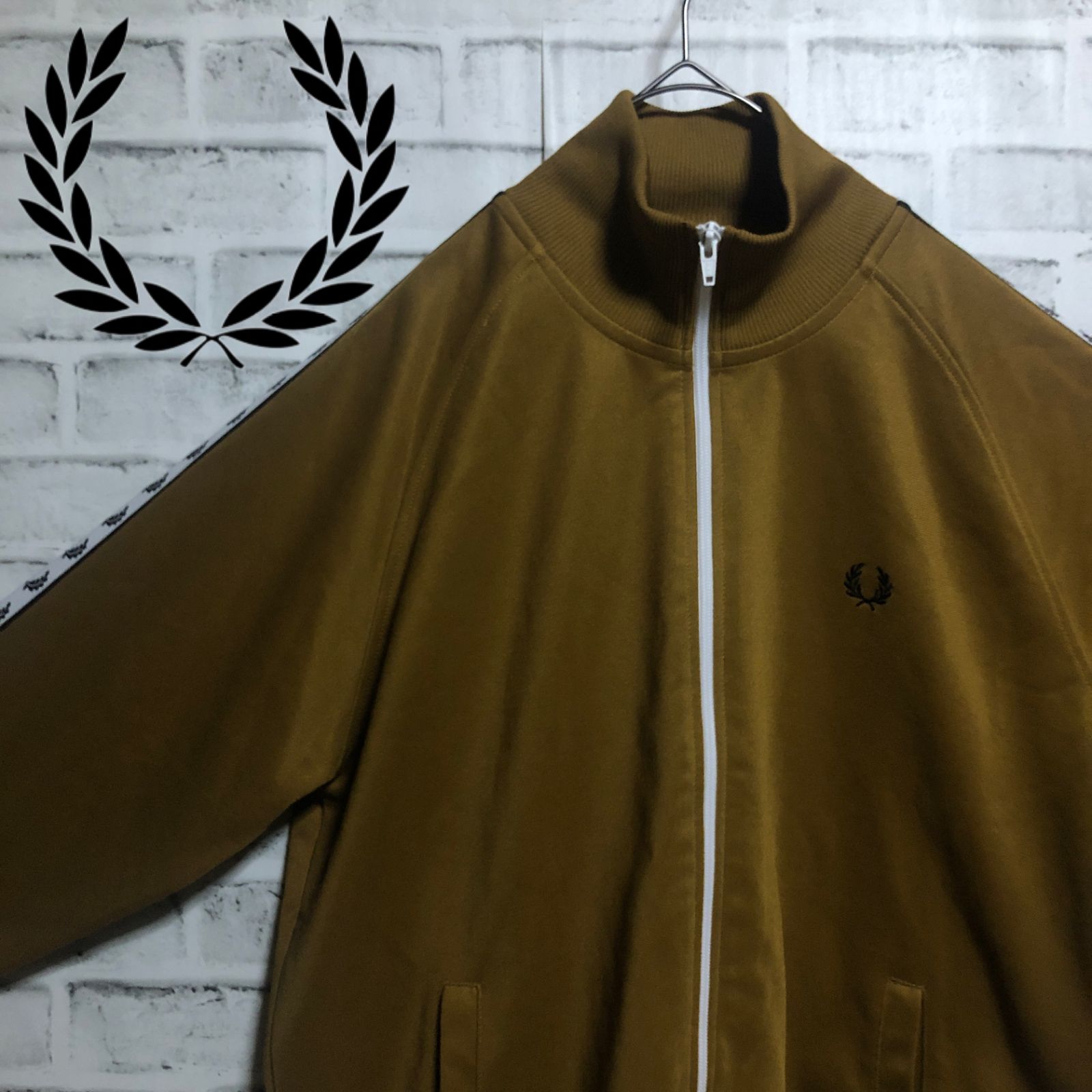美品L⭐️Fred Perry トラックジャケット/ジャージ 刺繍/テープ