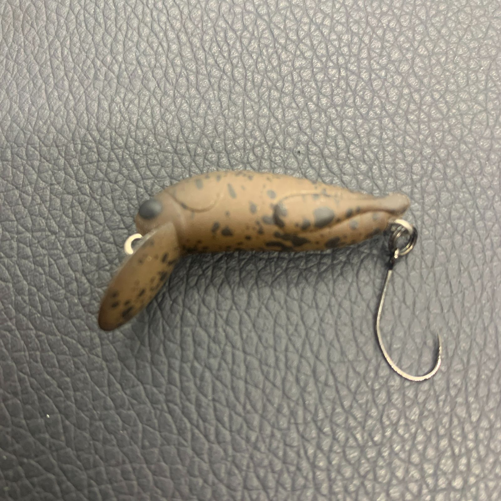 タックルハウス×サンクチュアリオリカラ 「グラスホッパー」 タックルハウス グラスホッパーF 有頂天_Fish Hook