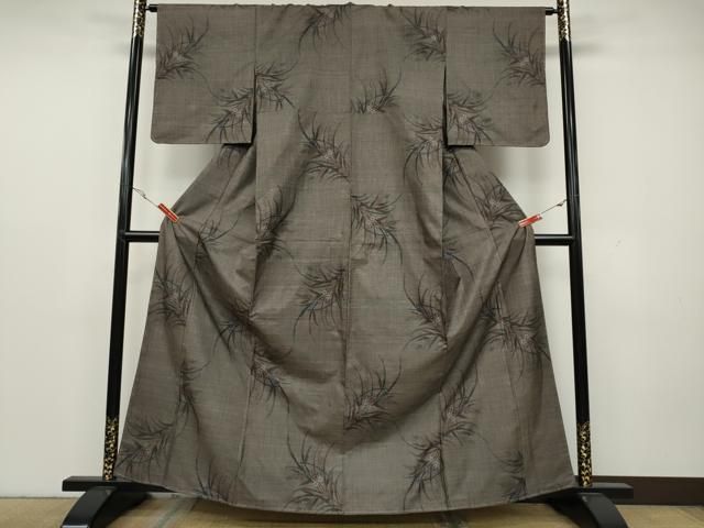 平和屋着物●本場大島紬 9マルキ 草花文 正絹 ♥ CAAY4887ut