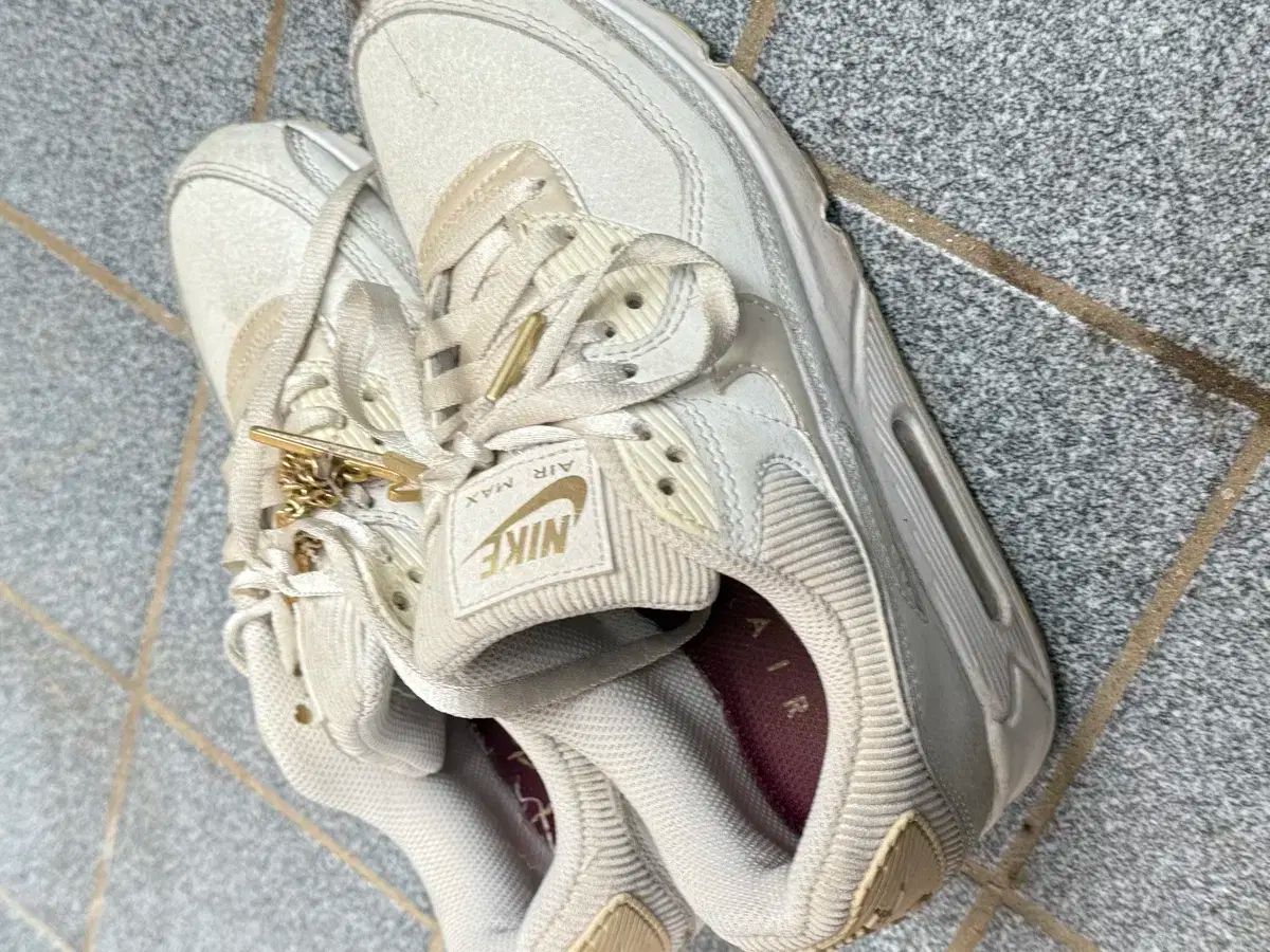 NIKE ナイキ エアマックス AIR MAX ゴールドキーリング