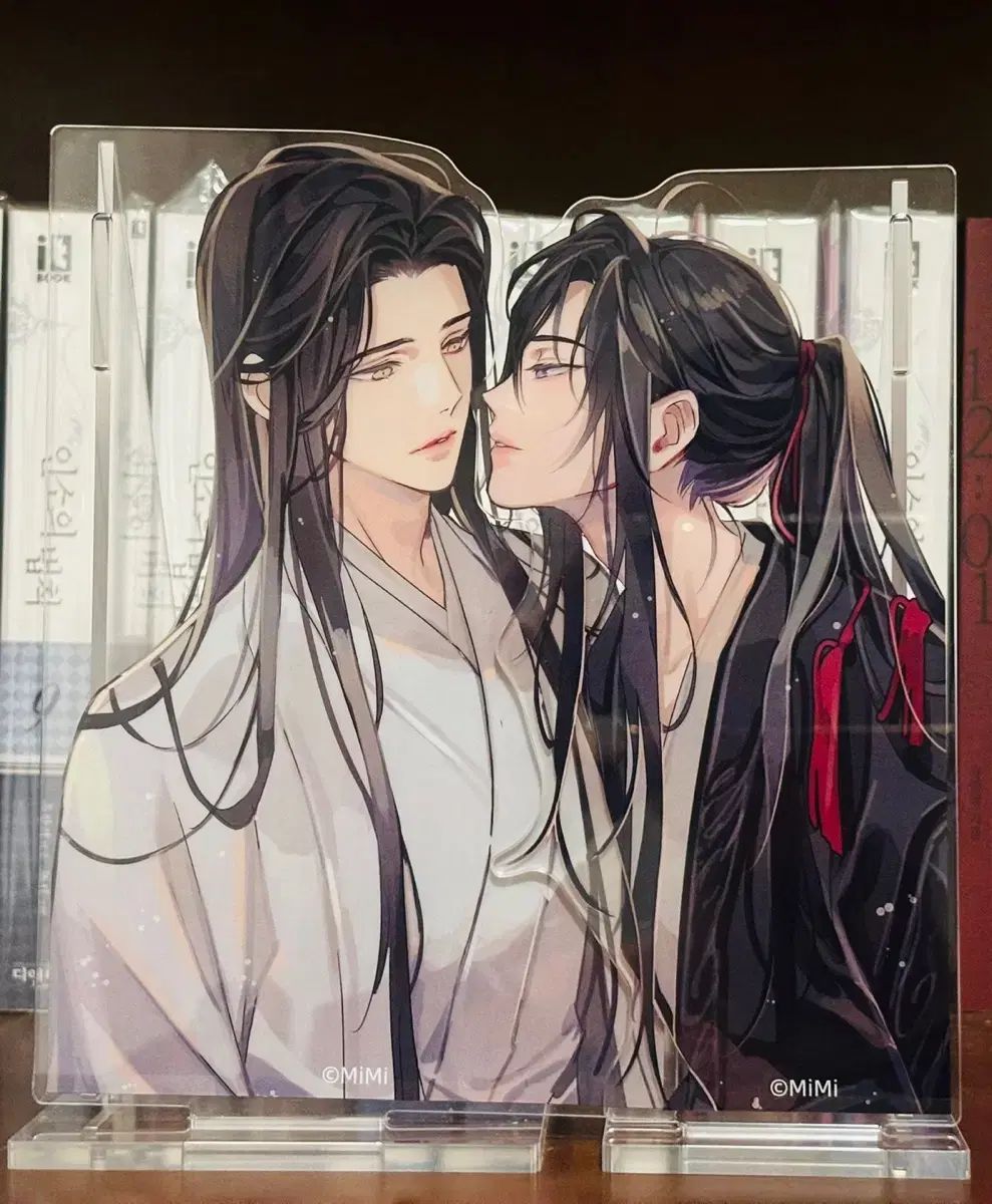 魔道租師 あみあみ アクリル ブックエンド