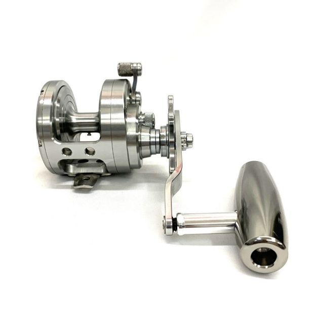 Daiwa z30 SALTIGA ベイトリール SALTIGA Z30 ソルティガ ダイワ ベイトリール 右ハンドル - メルカリ